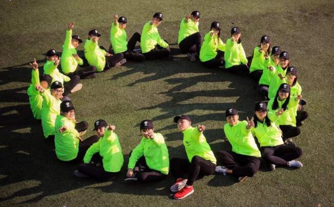 定制工服的款式