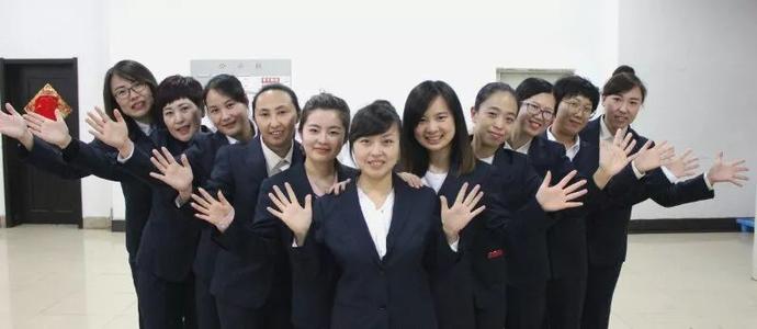 集體西服定制合照